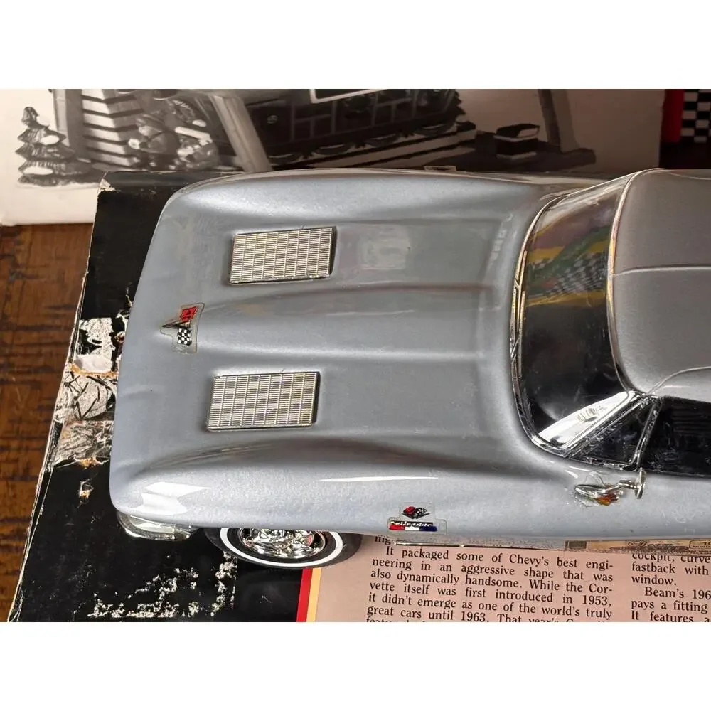1963 Silver Corvette Stingray Decanter Jim Beam Special New York Edition Empty
